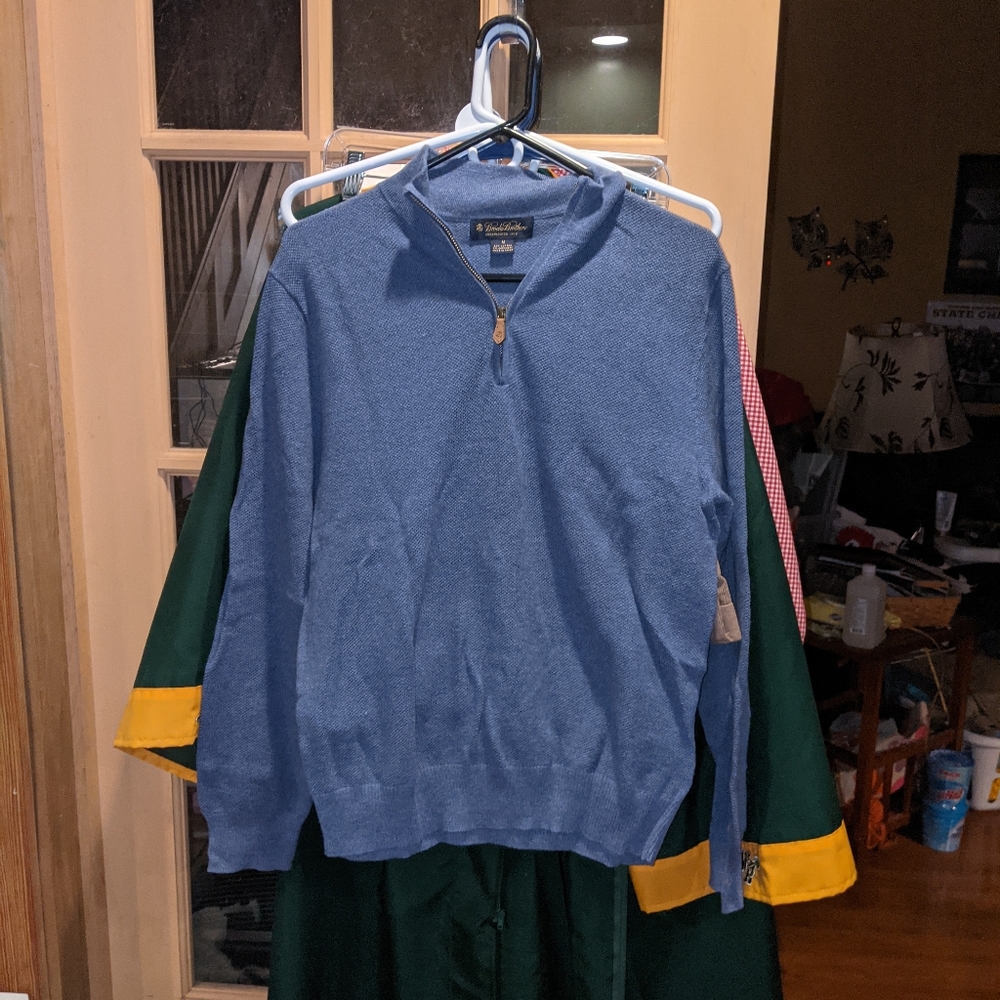 Brooks Brothers 1/2 zip